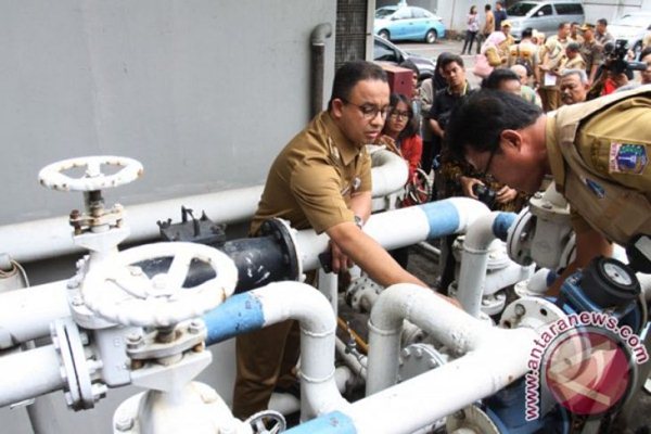  Anies Gencarkan Sidak Pengelolaan Air & Limbah di Kawasan Industri