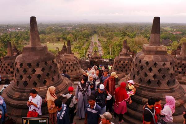  Hadapi Perang Dagang, OJK Dorong Sektor Pariwisata