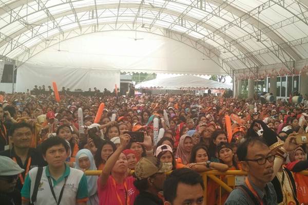  Pekerja Migran Indonesia Diwisuda di Singapura