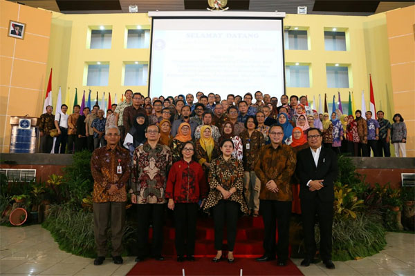  Lepas Peserta KKN Tematik IPB, Menko Puan Ajak Mahasiswa Dukung Program Pemerintah