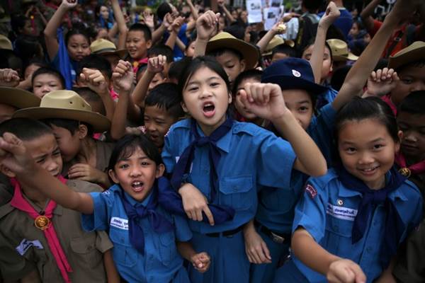  13 Anggota Tim Sepakbola Anak Thailand Berhasil Diselamatkan. Dunia Menyambut Gembira