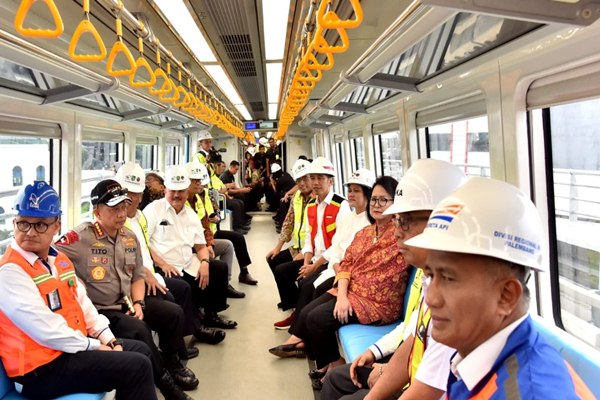  LRT Palembang: Rasanya, Lebih Baik Dari Eropa, Kata Jokowi