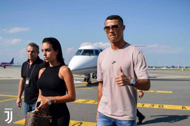  Juventus Umumkan Ronaldo Sudah Tiba di Turin