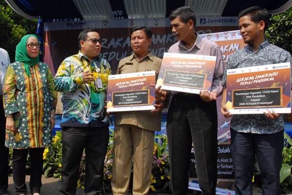  Bantuan Penunjang Pendidikan dari Jamkrindo