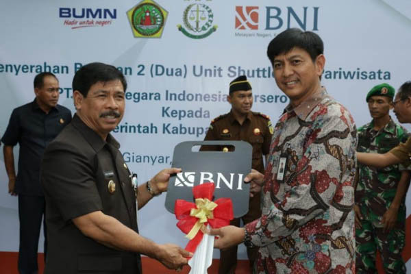  Dua Bus Pengumpan BNI Perkuat Wisata Gianyar