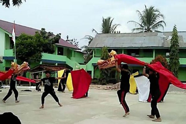  Duta Seni Lampung Pentaskan Ratu Ali di Prambanan