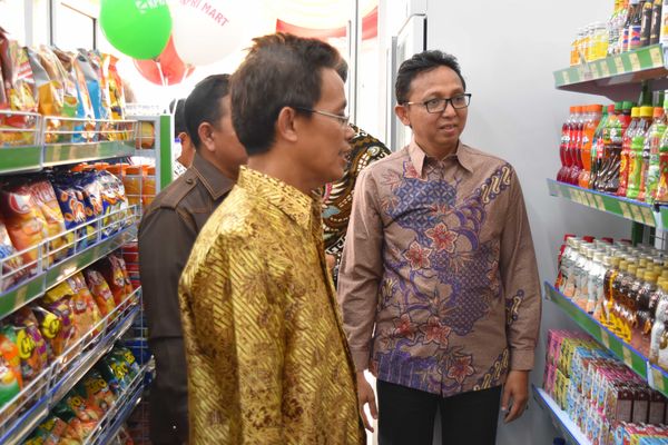  Dukung Kemajuan Koperasi, Bank BKE Resmikan KPRI Mart