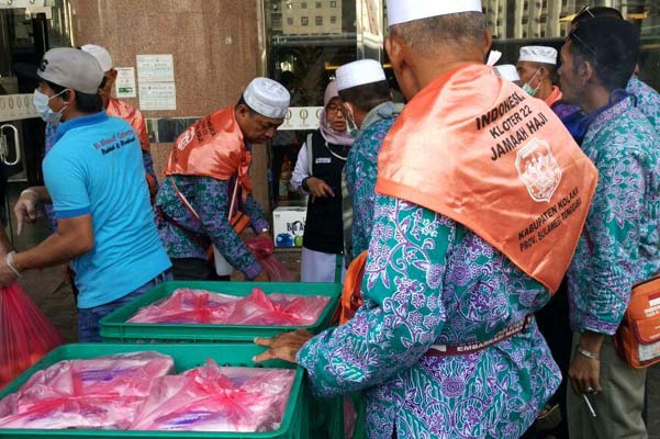  Panitia Penyelenggara Haji Indonesia Cek Bahan Pangan Katering