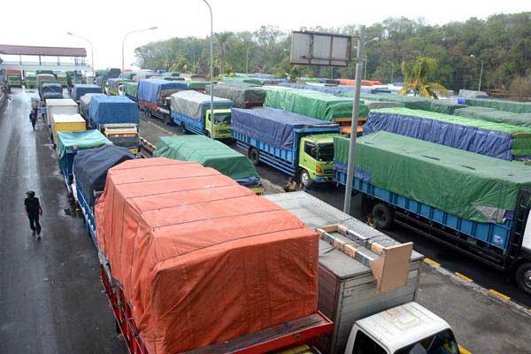  Pabrikan Baja Bantah Tolak Penindakan Truk  ODOL