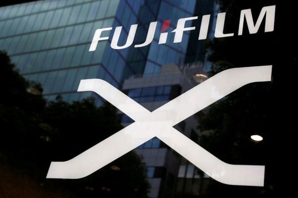  Luncurkan XF10, Fujifilm Perkuat Pasar Mirrorless