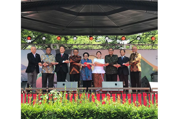  Kunjungi Festival Indonesia di Tokyo, Menko PMK Tegaskan Jepang Merupakan Mitra Strategis Indonesia