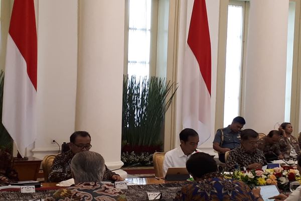  Jokowi: Negara Butuh Dolar