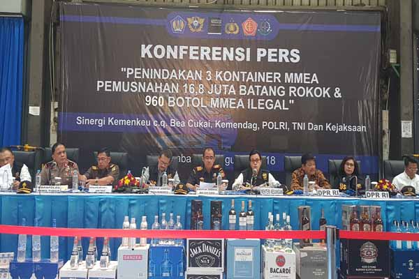  Pemerintah Ingin Menekan Peredaran Rokok Ilegal 4%