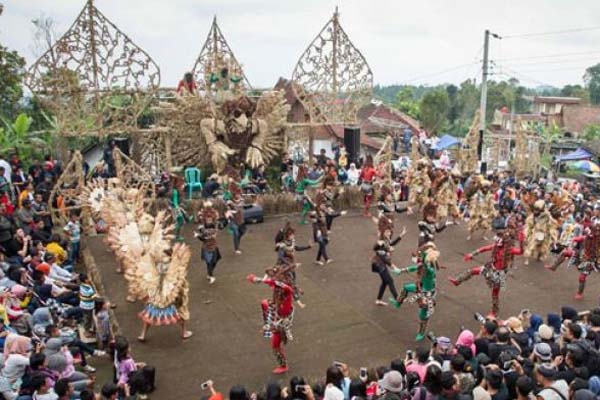  Festival Lima Gunung 2018 Digelar 10-12 Agustus, Ganjar Pranowo Ikut Njathil