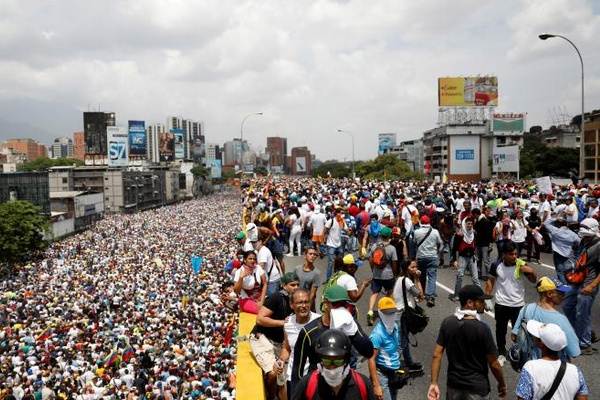  Venezuela Tangkap Enam Tersangka Terkait Ledakan Drone