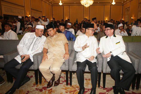  PILPRES 2018: Kediaman Prabowo Didatangi Sejumlah Tokoh GNPF