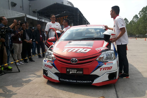  MOBIL BERKUALITAS : Toyota Konsisten Dukung Motorsport