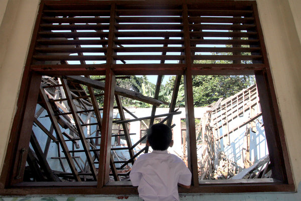  Pemkot Mataram Investigasi Kelayakan Gedung Sekolah Selepas Gempa