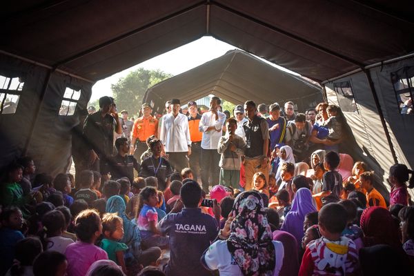  Kemenkes Kirimkan 2 Ton Makanan Tambahan ke Lombok