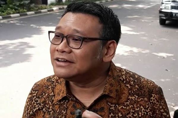  Sejumlah Elite PDIP Sambangi Rumah Megawati