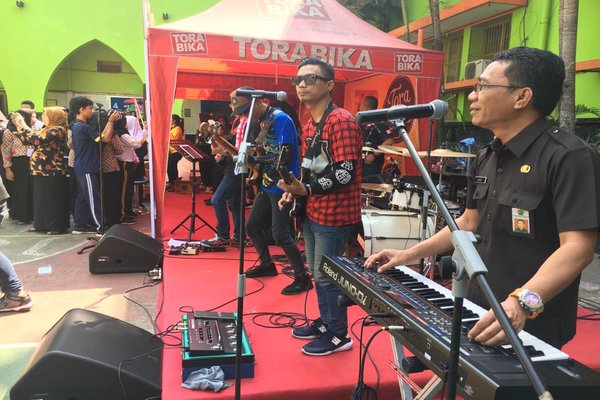  HUT Arema, Aremania-d’Kross Band Galang Dana Korban Gempa Lombok