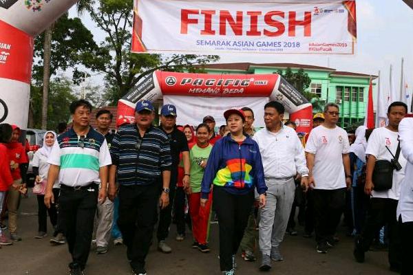  Lepas Jalan Sehat, Menko Puan Ajak Warga Palembang Sukseskan Asian Games 2018