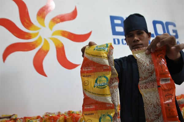  Bulog Jateng Produksi 23.966 Kemasan Beras Renteng