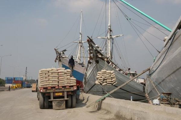  Investor Jajaki Bangun Pabrik Semen di Bantur Malang