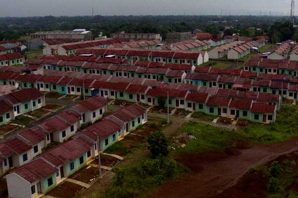  Jamkrindo dan Sejumlah BUMN Bedah Rumah Eks-Pejuang Timtim