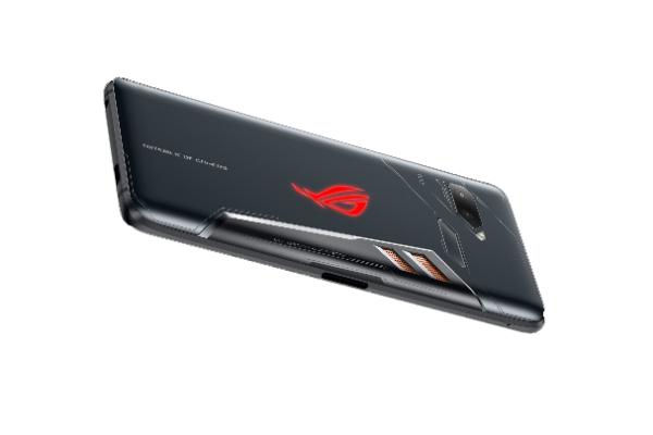  Smartphone Gaming Asus ROG Phone Meluncur di Indonesia Akhir 2018