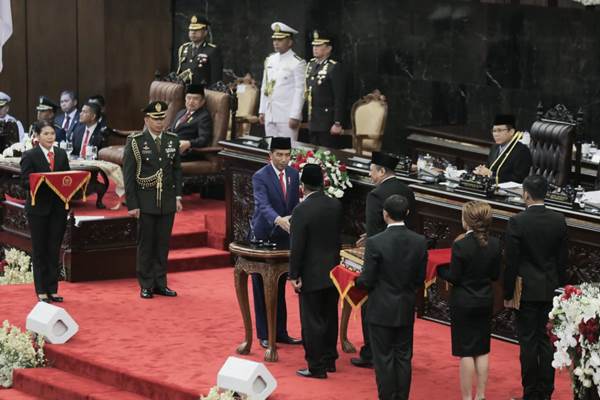  Presiden Jokowi Ingin Defisit APBN dan Keseimbangan Primer 2019 Lebih Baik