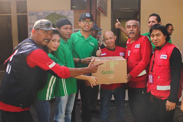  Grab Kucurkan Rp1 Miliar untuk Korban Gempa Lombok 