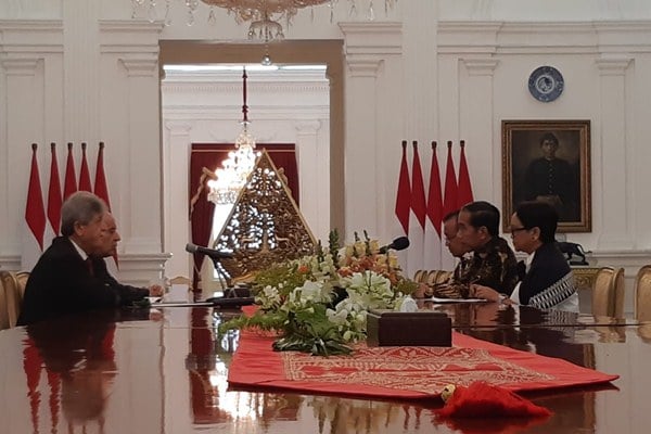  Asian Games 2018: Jokowi Terima Komite Olimpiade Palestina di Istana