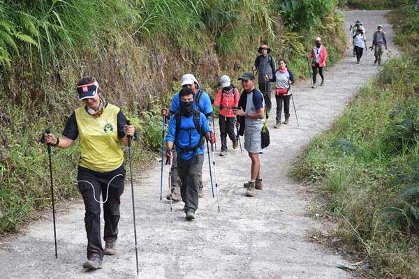  Geliat Ekonomi Kaki Rinjani Mati Suri