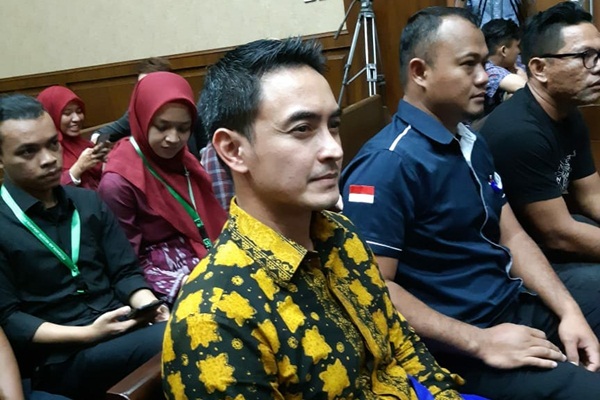  Zumi Zola Resmi Jadi Terdakwa Tindak Pidana Korupsi