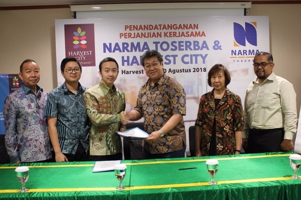  Narma Toserba Buka Gerai di Harvest City