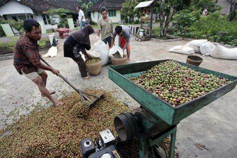  PELUANG BISNIS PEMBIAYAAN : BI Sulsel Dorong BPD Kembangkan SRG