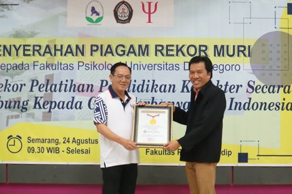  Charoen Pokphand Gandeng Undip Kembangkan Kualitas Guru SD & SMP