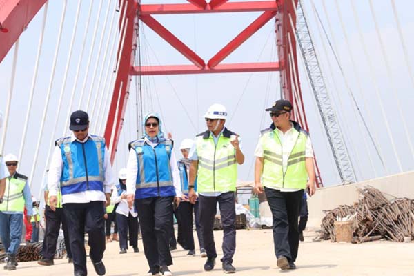  Jalan Tol Semarang – Batang Ditargetkan Selesai November 2018