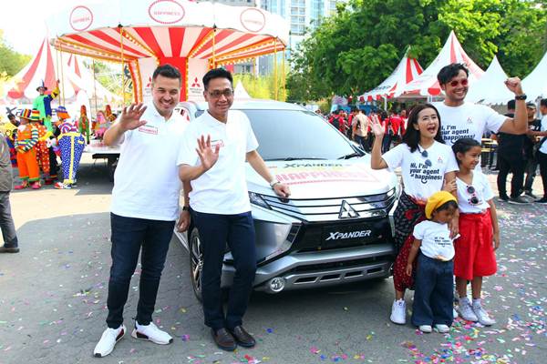  Pembukaan Xpander Tons of Real Happiness di Surabaya