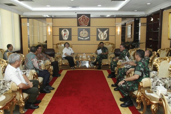  DPP INSA dan Panglima TNI Bahas Penegakan Hukum di Laut