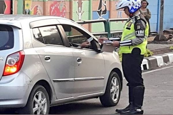  Kebijakan Ganjil Genap : Pemilik Kendaraan Berhak dapat Keringanan Pajak