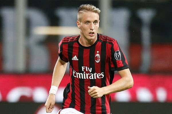  Berlaga di Liga Europa, AC Milan Tinggalkan Conti dan Strinic