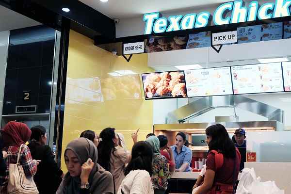  Texas Chicken Buka Gerai Konsep Baru di Jakarta