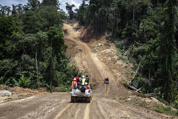  Proyek Jalan Pararel Perbatasan Kalimantan Timur