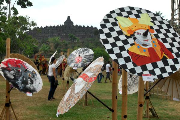  Ada Festival Payung di Candi Borobudur