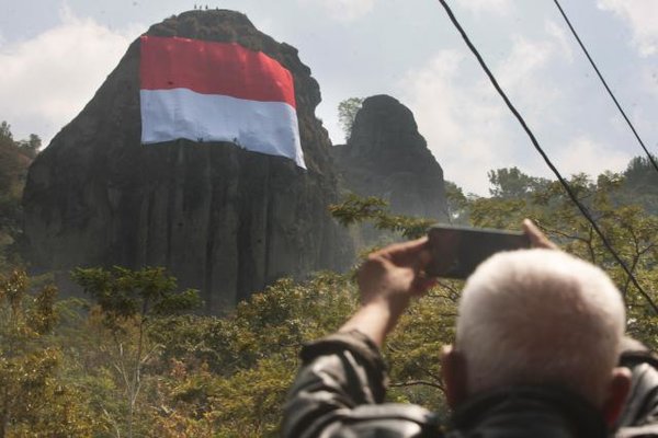  Peternakan Ayam Picu Kekhawatiran Kelestarian di Geopark Gunungsewu