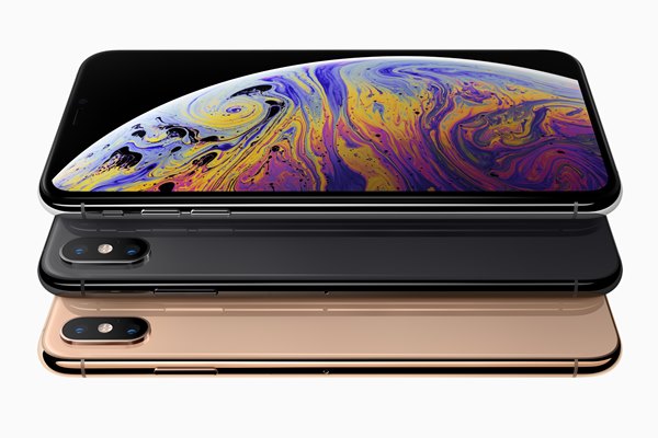  Apple Rilis Tiga iPhone Baru, Terbesar hingga Termurah