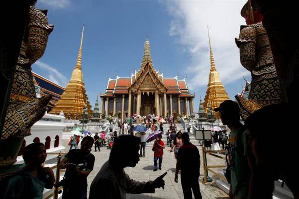  HUB LOGISTIK ASEAN  : Belajar Daya Saing dari Thailand
