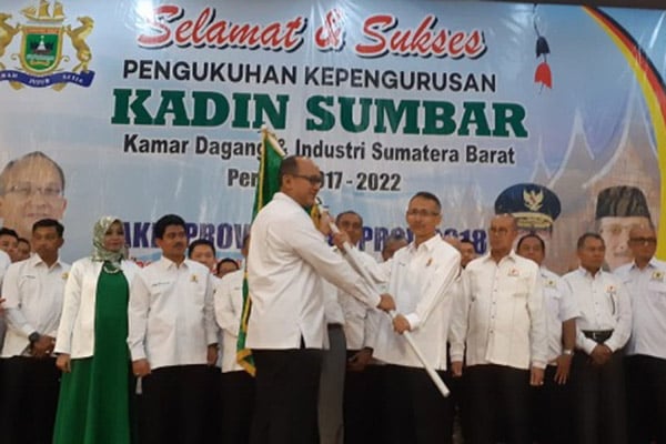  Sempat Tidak Harmonis, Pengurus Kadin Sumbar Akhirnya Dikukuhkan